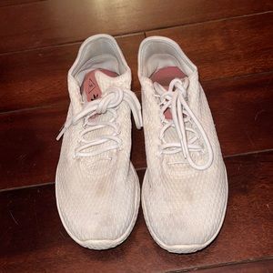 Adidas Pharrell Williams size 5.5